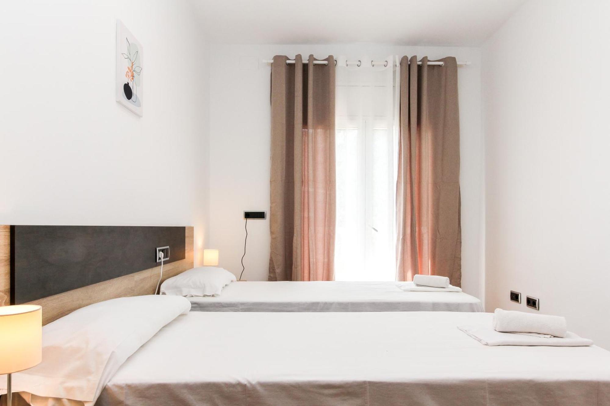 Villa Serena Lloret de Mar Bagian luar foto